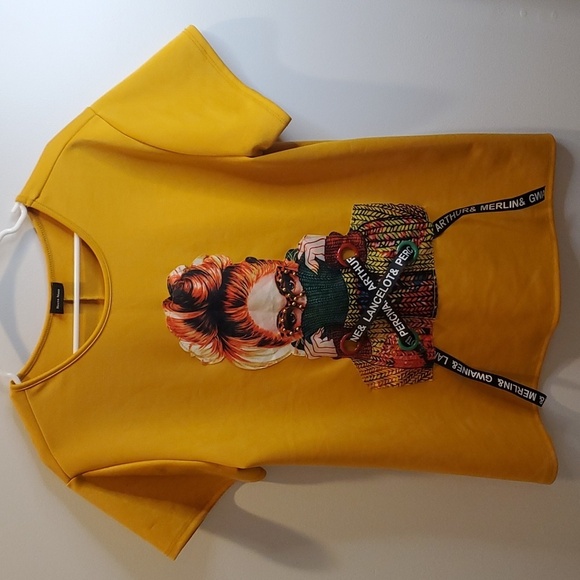 Haute Mess Gwaine Lancelot Top Tee Shirt Yellow Face Boujee Art Design Fashion A - Picture 1 of 8
